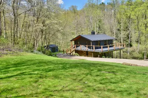 Exterior - 7159 Gopher Rd SW, Dellroy, OH 44620 photo 11 of 16
