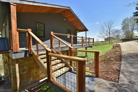 Exterior - 7159 Gopher Rd SW, Dellroy, OH 44620 photo 9 of 16