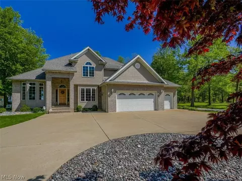 3565 Lake Rd Sr 531, Conneaut, OH 44030