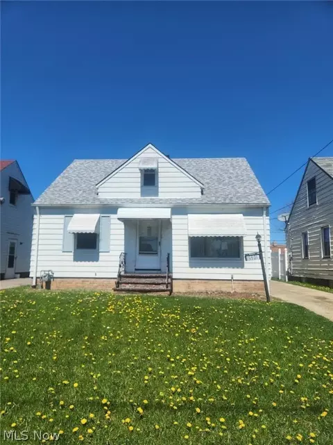 15901 Turney Rd, Maple Heights, OH 44137