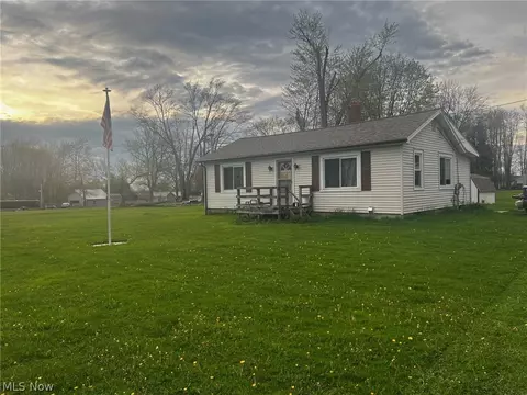 492 Laird Ave, Youngstown, OH 44514