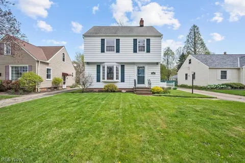 3995 W 220th St, Fairview Park, OH 44126