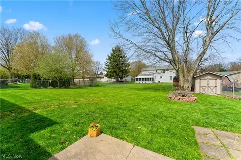 6900 Colleen Dr, Youngstown, OH 44512 photo 21