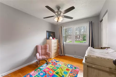 6900 Colleen Dr, Youngstown, OH 44512 photo 13