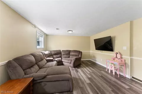 6900 Colleen Dr, Youngstown, OH 44512 photo 20