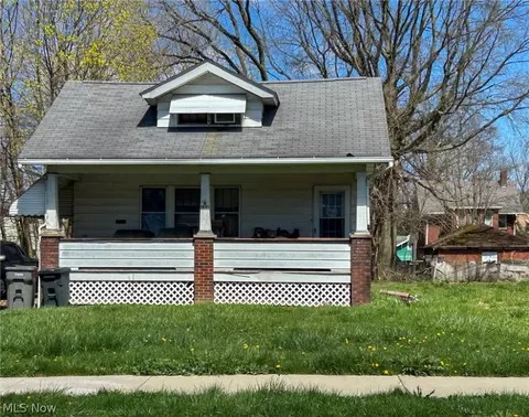 150 Hilton, Youngstown, OH 44507