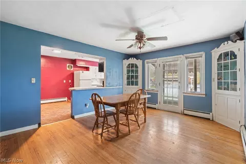 Dining - 718 Gulf Rd, Elyria, OH 44035 photo 1 of 4