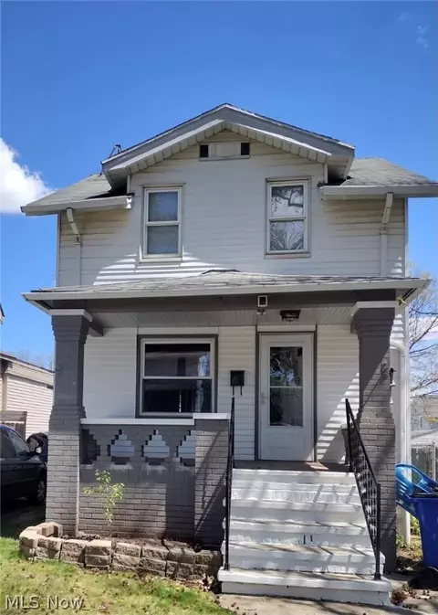 3409 W 136th St, Cleveland, OH 44111
