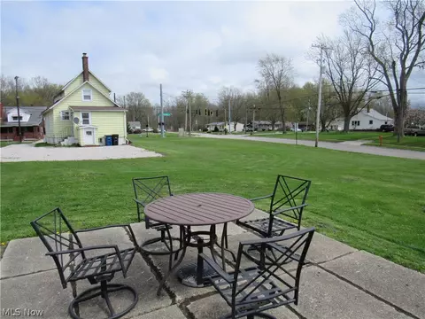 2229 Columbus Ave, Ashtabula, OH 44004 photo 17