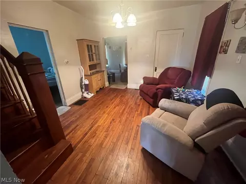 1142 W 8th St, Ashtabula, OH 44004 photo 9