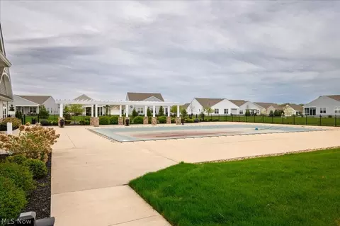 Exterior - 431 Wescott Way, Elyria, OH 44035 photo 8 of 8