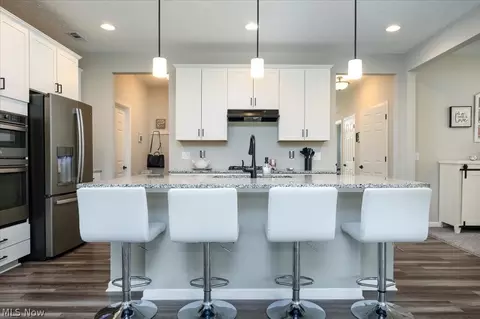 Kitchen - 431 Wescott Way, Elyria, OH 44035 photo 3 of 5