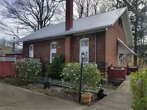 4946 Slater Rd, Salem, OH 44460