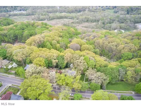 1144 N Howard St, Akron, OH 44310 photo 30
