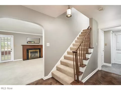 1144 N Howard St, Akron, OH 44310 photo 3