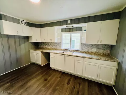 Kitchen - 331 15th St, Elyria, OH 44035 photo 1 of 1