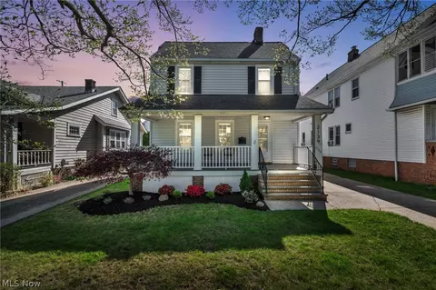 2139 Wascana Ave, Lakewood, OH 44107
