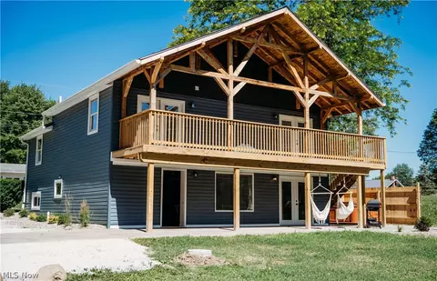 9449 Treasure Blvd, North Benton, OH 44449