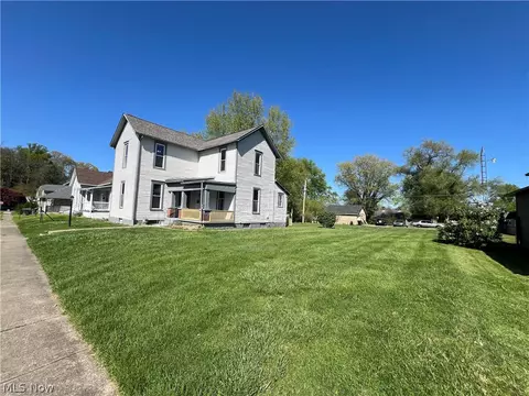 232 Gray St, Zanesville, OH 43701