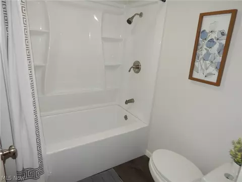 Bath - 8553 Broadview Rd, Broadview Heights, OH 44147 photo 1 of 3