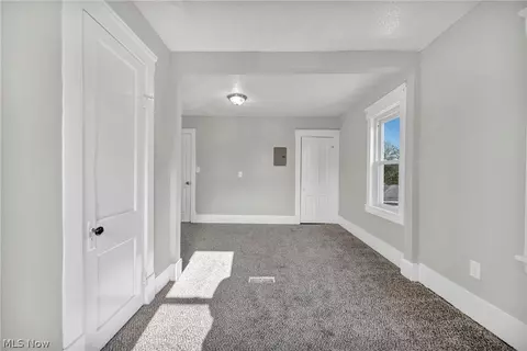 1642 E 33rd St, Lorain, OH 44055 photo 16