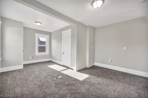 1642 E 33rd St, Lorain, OH 44055 photo 15