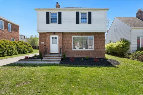 3944 Warrendale Rd, South Euclid, OH 44118