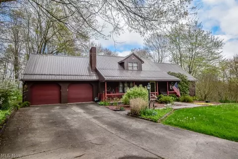 136 N Star St NW, Carrollton, OH 44615