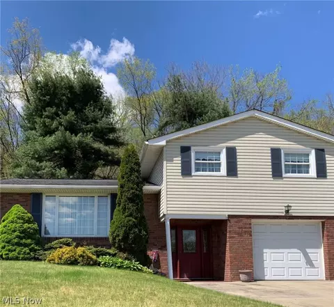 506 Ridge Ave, Toronto, OH 43964