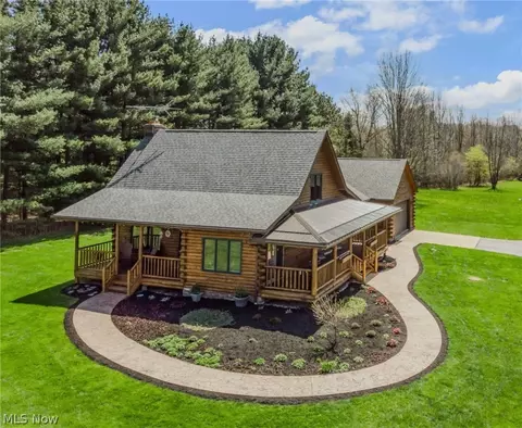 10996 Kile Rd, Chardon, OH 44024