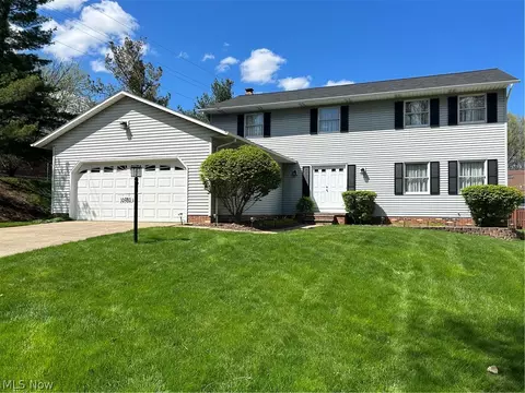 10980 Antietam Rd, Parma Heights, OH 44130