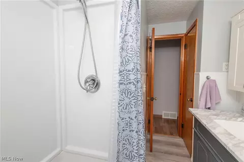 115 Elma Dr, Elyria, OH 44035 photo 6