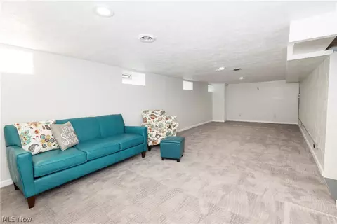 115 Elma Dr, Elyria, OH 44035 photo 18