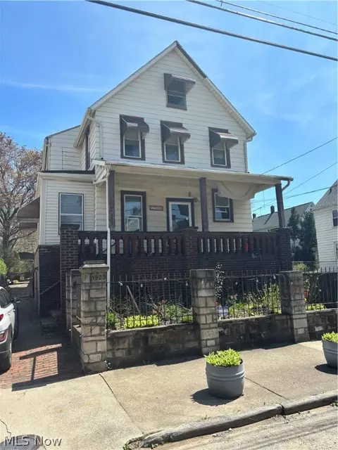 1923 E 123rd St, Cleveland, OH 44106