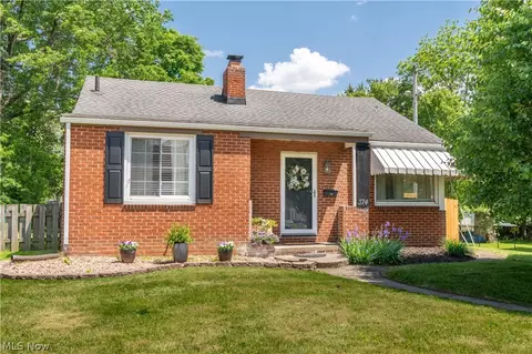 374 25th St SE, Massillon, OH 44646