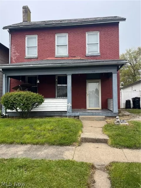 713 Lee St, Zanesville, OH 43701