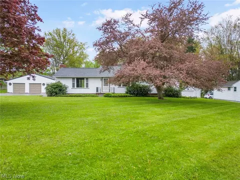 1212 Mcdowell St NE, Canton, OH 44721 photo 1