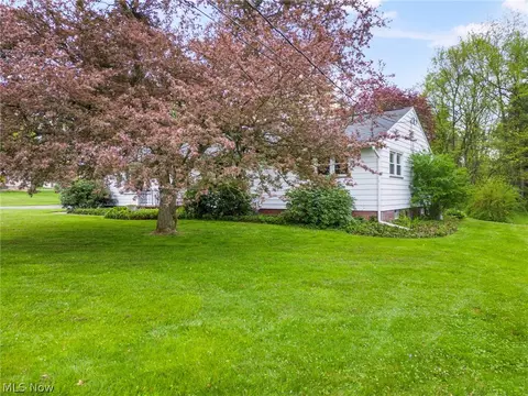 1212 Mcdowell St NE, Canton, OH 44721 photo 6