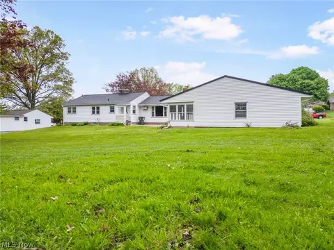 1212 Mcdowell St NE, Canton, OH 44721 photo 28