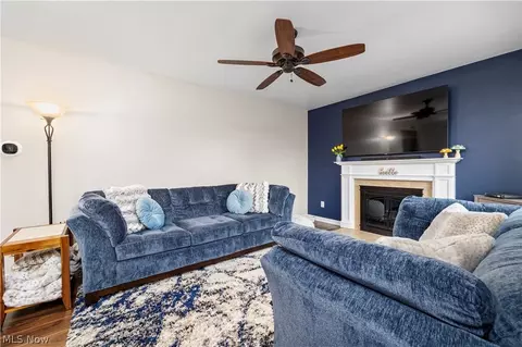 Living - 256 E 293rd St, Willowick, OH 44095 photo 1 of 7