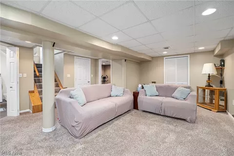 Living - 256 E 293rd St, Willowick, OH 44095 photo 5 of 7