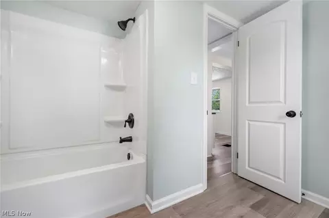 Bath - 559 Edith Ave, Akron, OH 44312 photo 3 of 3