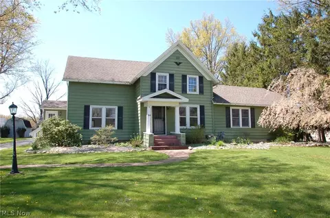 314 Lear Rd, Avon Lake, OH 44012