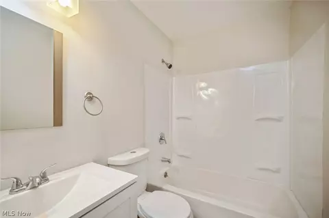 Bath - 508 Denison Ave, Elyria, OH 44035 photo 1 of 1