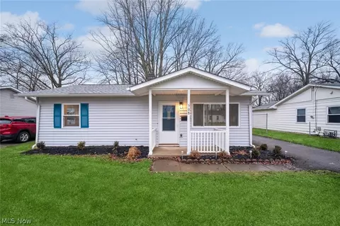 Exterior - 508 Denison Ave, Elyria, OH 44035 photo 3 of 6