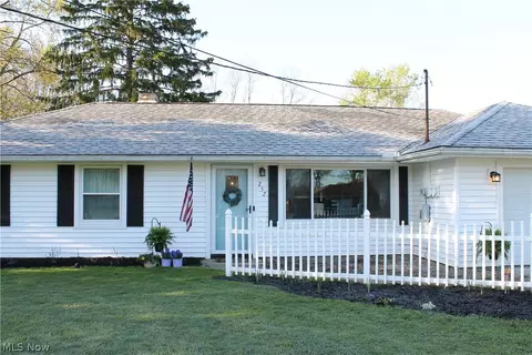 252 Hale Dr, Streetsboro, OH 44241