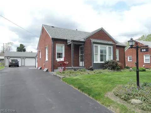 66 Parkgate Ave, Youngstown, OH 44515