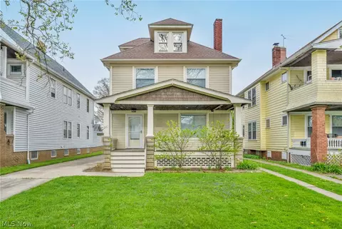 2167 Atkins Ave, Lakewood, OH 44107