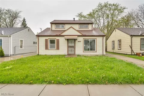 12308 Sobieski Ave, Cleveland, OH 44135