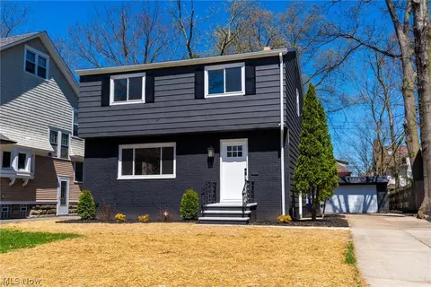 3011 Berkshire Rd, Cleveland Heights, OH 44118